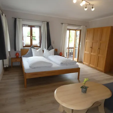 Apartment Donebauer *